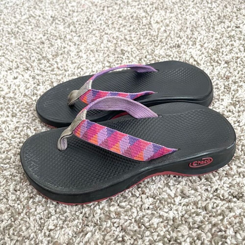 Size 13 / Girls Chaco Sandals